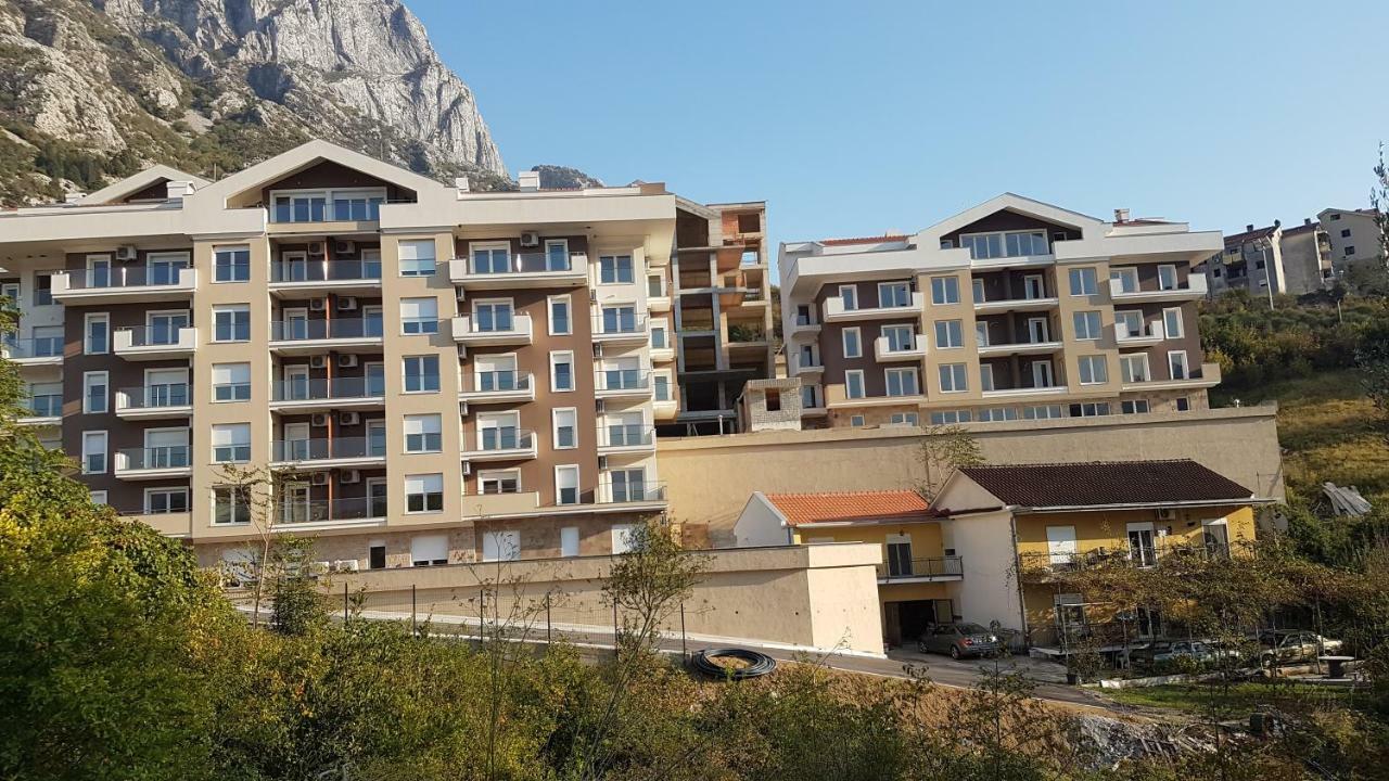 Apartments Jovana コトル エクステリア 写真